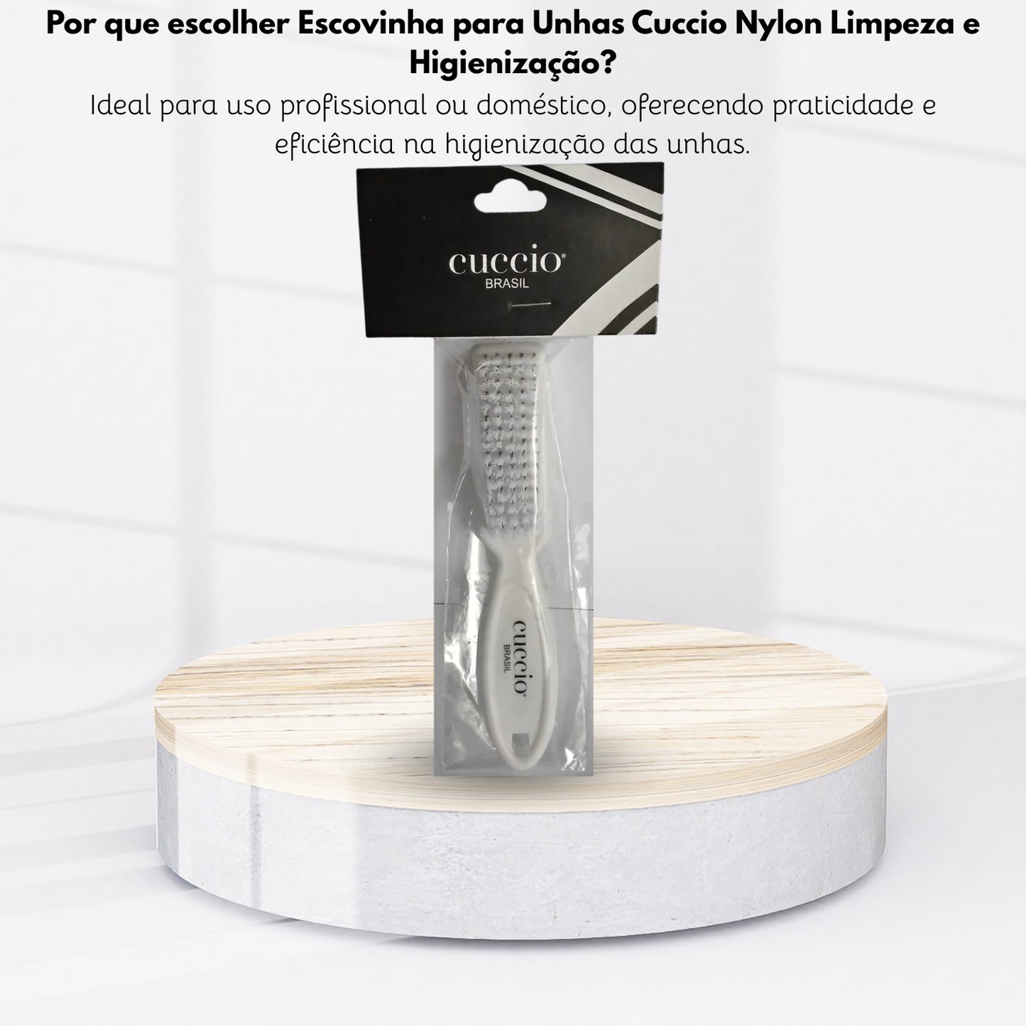 Escovinha para Unhas Cuccio Nylon Limpeza e Higienização