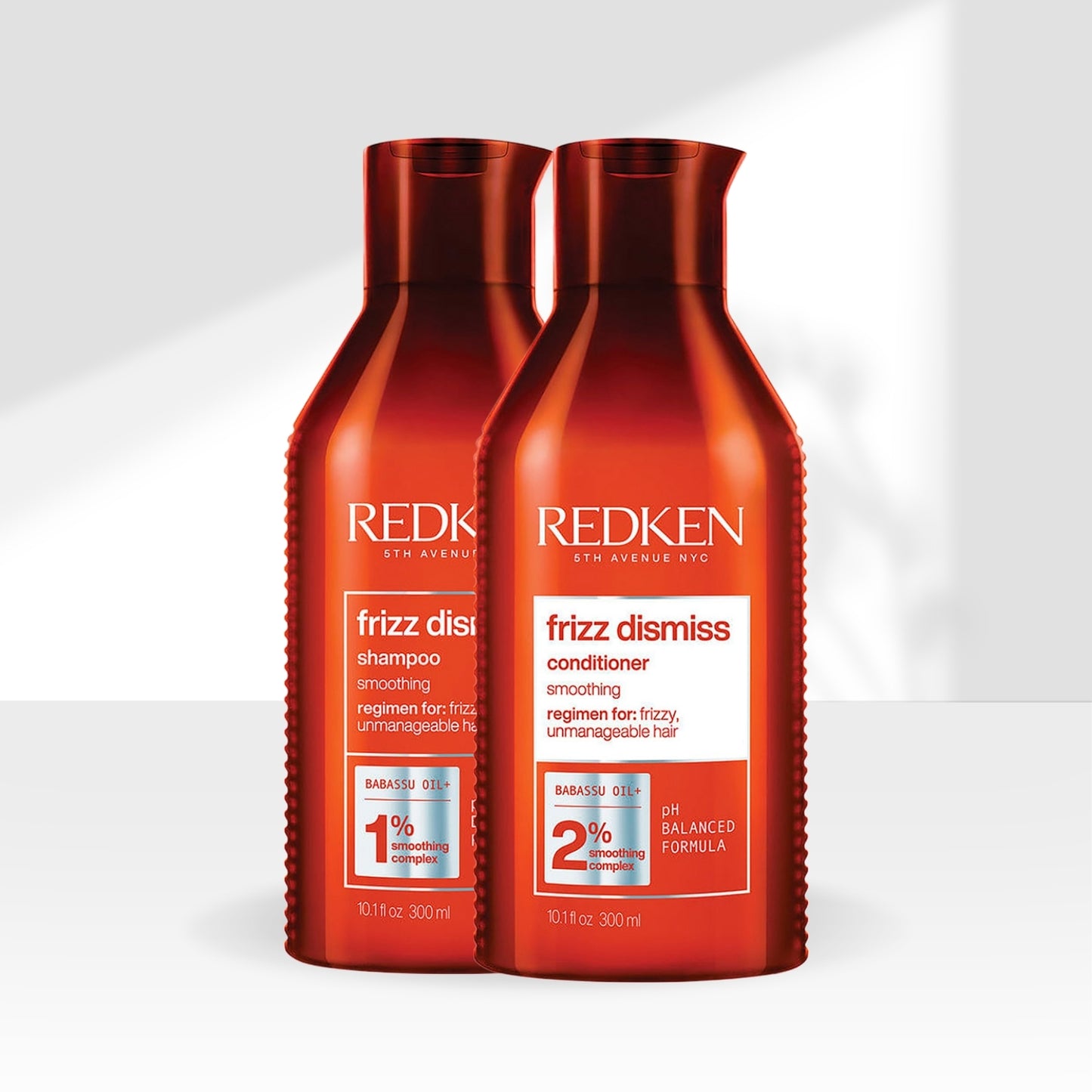 Kit Redken Frizz Dismiss Shampoo 300 ml + Condicionador 250 ml