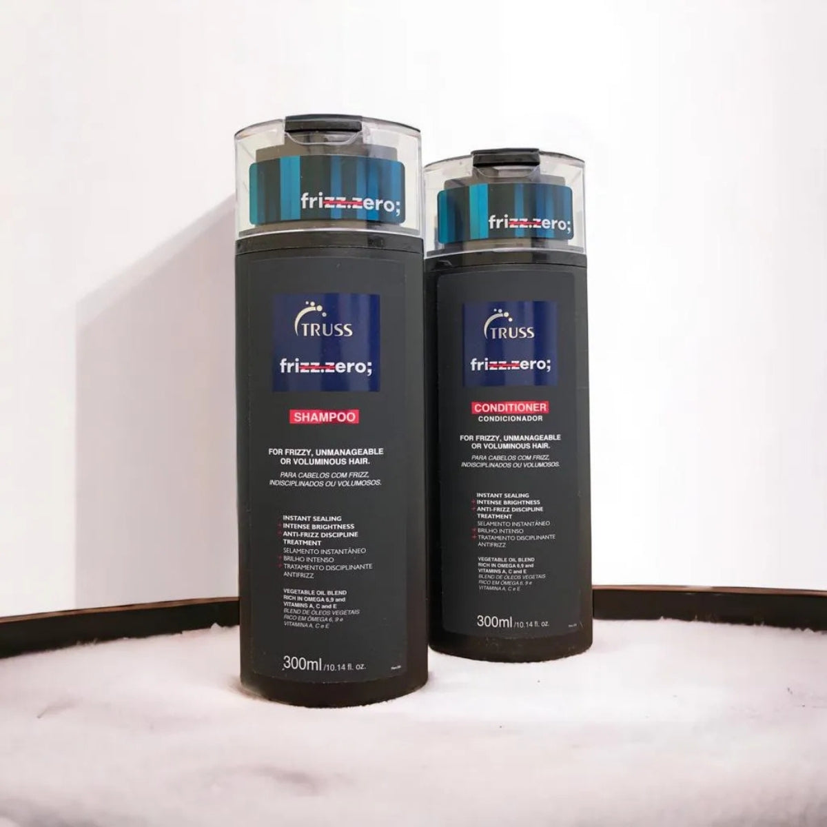Kit Truss Frizz Zero Shampoo 300 ml + Condicionador 300 ml