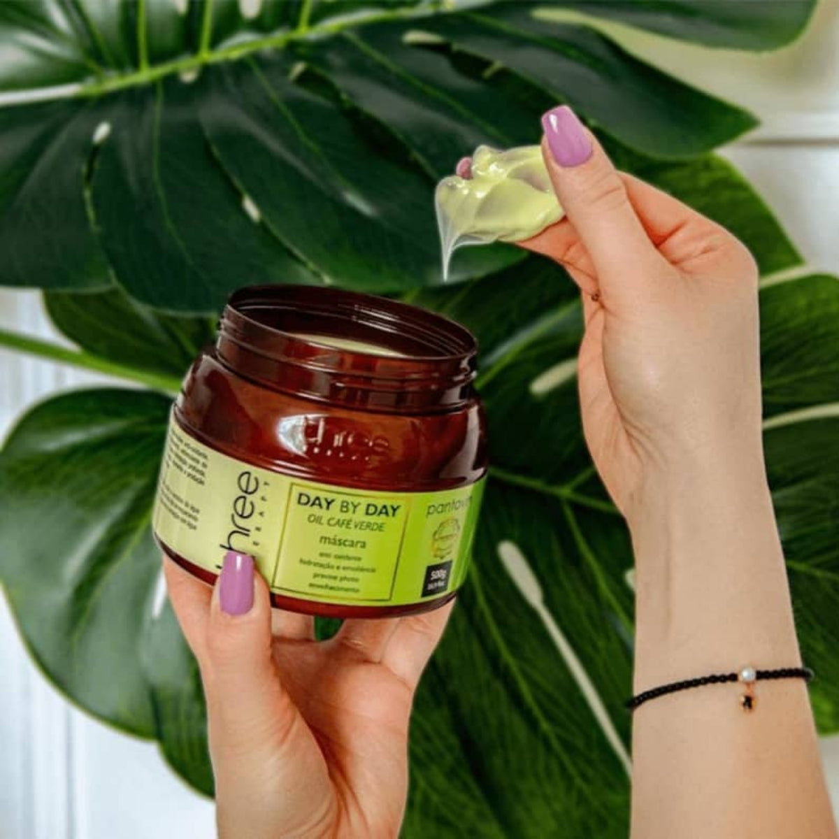 Máscara Three Therapy Day by Day Café Verde Oil 500 g