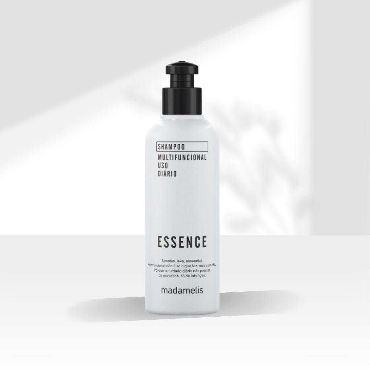 Shampoo Madamelis Essence Uso Diário Limpeza Suave e Brilho 250 ml
